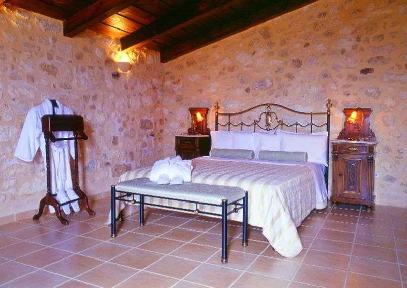 Hotel Palazzino Di Corina 4*